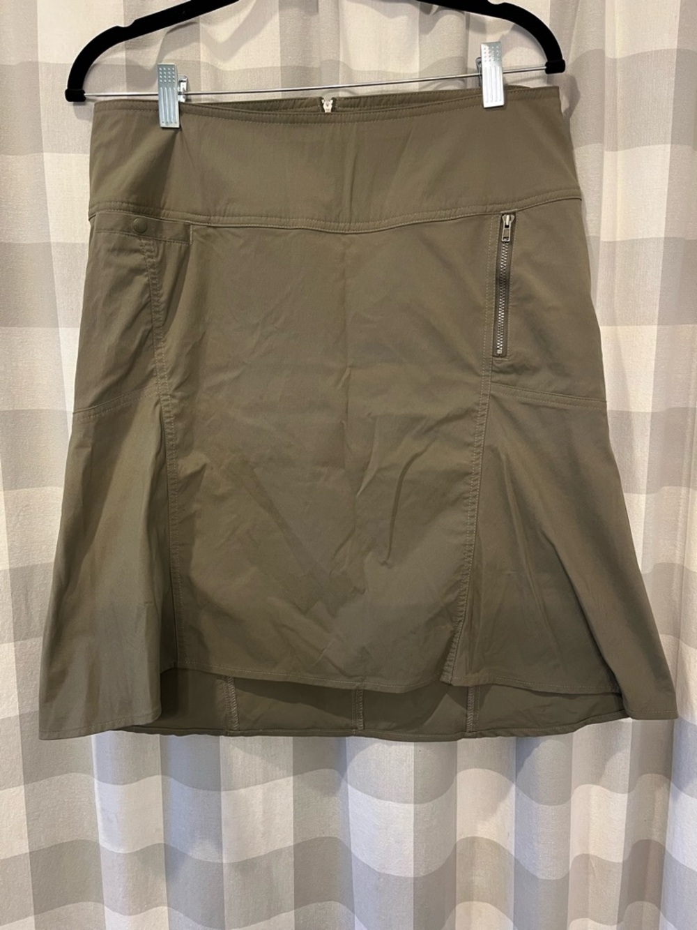 Royal Robbins Olive A-Line Active Skort with Zipper Pocket